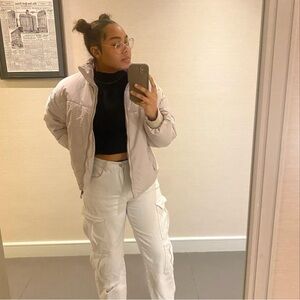 Meet your Posher, Jasemine